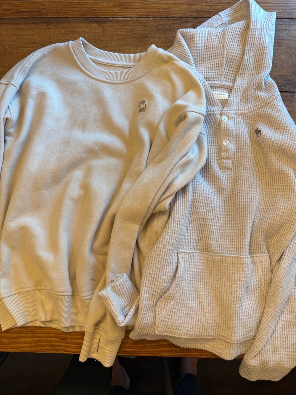 Abercrombie kids crewmen and hoodie (2 items)